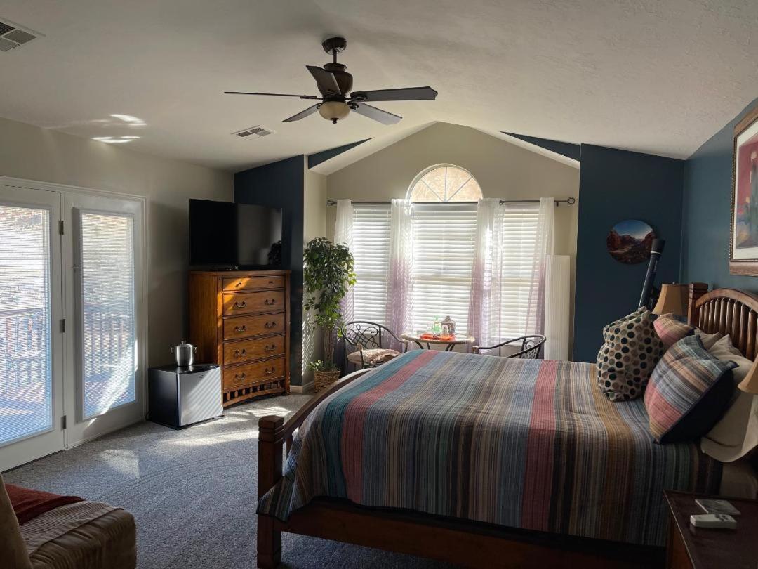 Harvest House Bed And Breakfast Springdale Extérieur photo